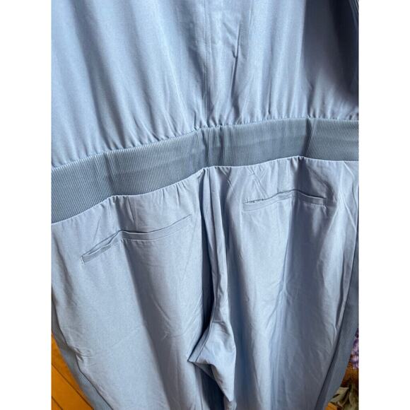 Athleta Brooklyn Jumpsuit Light blue athletic jumpsuit 14-NWT - Picture 10 of 11